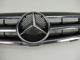 Mercedes-Benz CLK A209 C209 Kühlergrill A2098800223