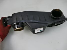 Mercedes-Benz SLK R170 Ilmanoton kanavan osa A1110940283