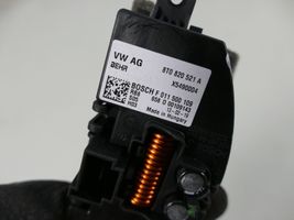 Audi A4 S4 B8 8K Pečiuko ventiliatoriaus reostatas (reustatas) 8T0820521A