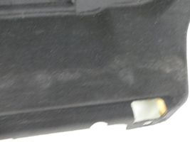 Mercedes-Benz S W221 Verkleidung Abdeckung Heckklappe Kofferraumdeckel A2216900025