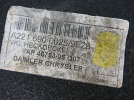 Mercedes-Benz S W221 Verkleidung Abdeckung Heckklappe Kofferraumdeckel A2216900025