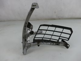 Audi A8 S8 D3 4E Support de montage de pare-chocs avant 4E0821138F