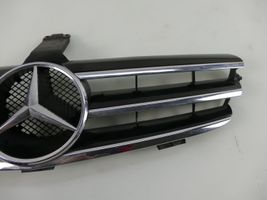 Mercedes-Benz CLK A209 C209 Griglia anteriore A2098800123