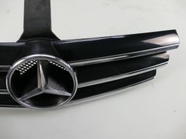 Mercedes-Benz CLK A209 C209 Griglia anteriore A2098800123