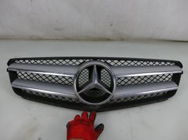 Mercedes-Benz C W204 Maskownica / Grill / Atrapa górna chłodnicy 2048880160