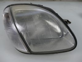 Mercedes-Benz SLK R170 Lampa przednia A1708202661