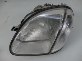 Mercedes-Benz SLK R170 Lampa przednia A1708202561