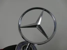 Mercedes-Benz S W140 Ražotāja emblēma 1406800286