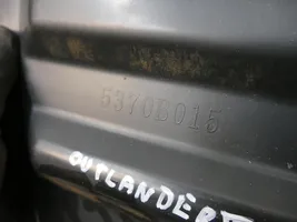 Mitsubishi Outlander Guardabarro trasero 5370B015