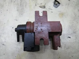 Ford Kuga II Valve vacuum 