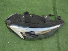 Audi A1 Lampa przednia 82A941034E