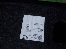 Audi A8 S8 D5 Kita bagažinės apdailos detalė 4N0867437A