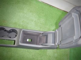 Audi Q3 8U Keskikonsoli 8U1863244B