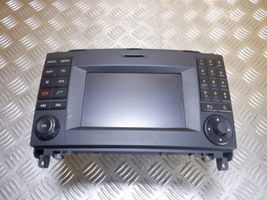 Volkswagen Crafter Panel / Radioodtwarzacz CD/DVD/GPS 2E0057163L