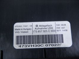 Volkswagen Touran I USB-pistokeliitin 1T0857925C