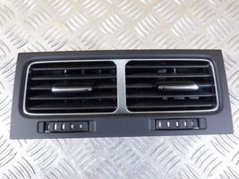 Volkswagen Touareg II Dysze / Kratki środkowego nawiewu deski rozdzielczej 7P1857226