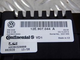 Volkswagen Up Panel klimatyzacji 12E907044A