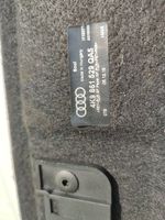 Audi A6 S6 C8 4K Tavaratilan pohjan tekstiilimatto 4K9861529