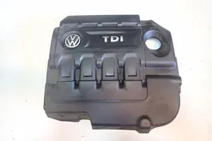 Volkswagen Golf VIII Couvercle cache moteur 04L103954T