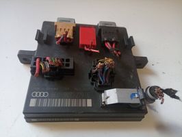 Audi A4 S4 B7 8E 8H Comfort/convenience module 8E0907279E