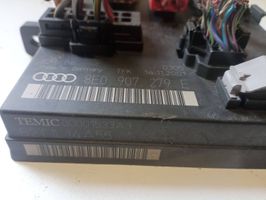 Audi A4 S4 B7 8E 8H Comfort/convenience module 8E0907279E