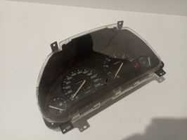 Subaru Legacy Compteur de vitesse tableau de bord 0182044