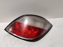 Opel Astra H Lampa tylna 159732