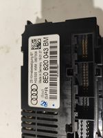 Audi A4 S4 B7 8E 8H Panel klimatyzacji 8E0820043BM