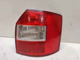 Audi A4 S4 B6 8E 8H Lampa tylna 084411971R