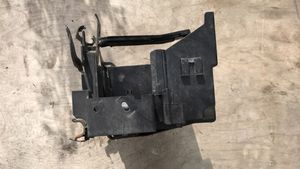 Opel Astra J Vassoio scatola della batteria 13346249