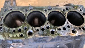 Opel Zafira B Engine block Z17DTR