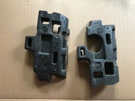 Opel Astra H Absorber zderzaka przedniego 13110342