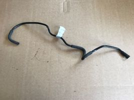 Opel Astra H Tuyau d'alimentation conduite de carburant 55351874