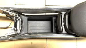 Opel Zafira C Armrest 39140241