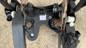Opel Astra J Pedal assembly 13354331