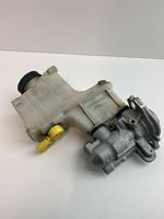 Volkswagen PASSAT B8 Brake fluid reservoir 5Q2611301