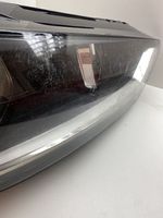 Volkswagen Golf Sportsvan Lampa przednia 517941006C