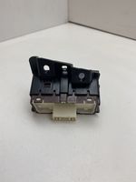 Toyota Auris E210 Altri interruttori/pulsanti/cambi 8597002110