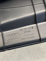 Audi A3 8Y Tavaratilan kynnyksen suoja 8Y4863471B