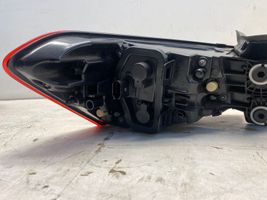 Audi A3 8Y Lampy tylne / Komplet 8Y0945070