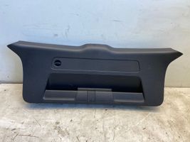 Audi Q2 - Rivestimento portellone posteriore/bagagliaio 81A867979K