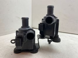 Audi A4 S4 B9 8W Pompe à eau de liquide de refroidissement 06H121601N