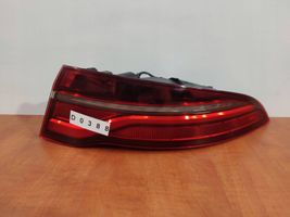 Jaguar XE Lampa tylna  LX73-13404-A