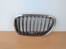 BMW 7 F01 F02 F03 F04 Grille calandre supérieure de pare-chocs avant 51137295297