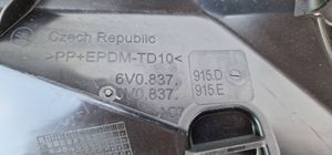 Skoda Fabia Mk3 (NJ) Inne elementy wykończeniowe drzwi przednich 6V0837915D