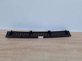 Mazda 323 Grille inférieure de pare-chocs avant BJ3D