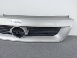 Opel Vectra A Maskownica / Grill / Atrapa górna chłodnicy 90461334