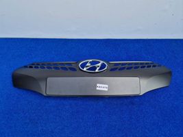 Hyundai i30 Griglia superiore del radiatore paraurti anteriore 86352-A6300