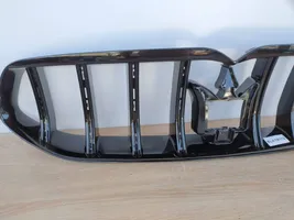 Maserati Grecale Maskownica / Grill / Atrapa górna chłodnicy 670170829