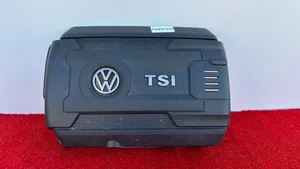 Volkswagen Golf VII Couvercle cache moteur 06K103925G